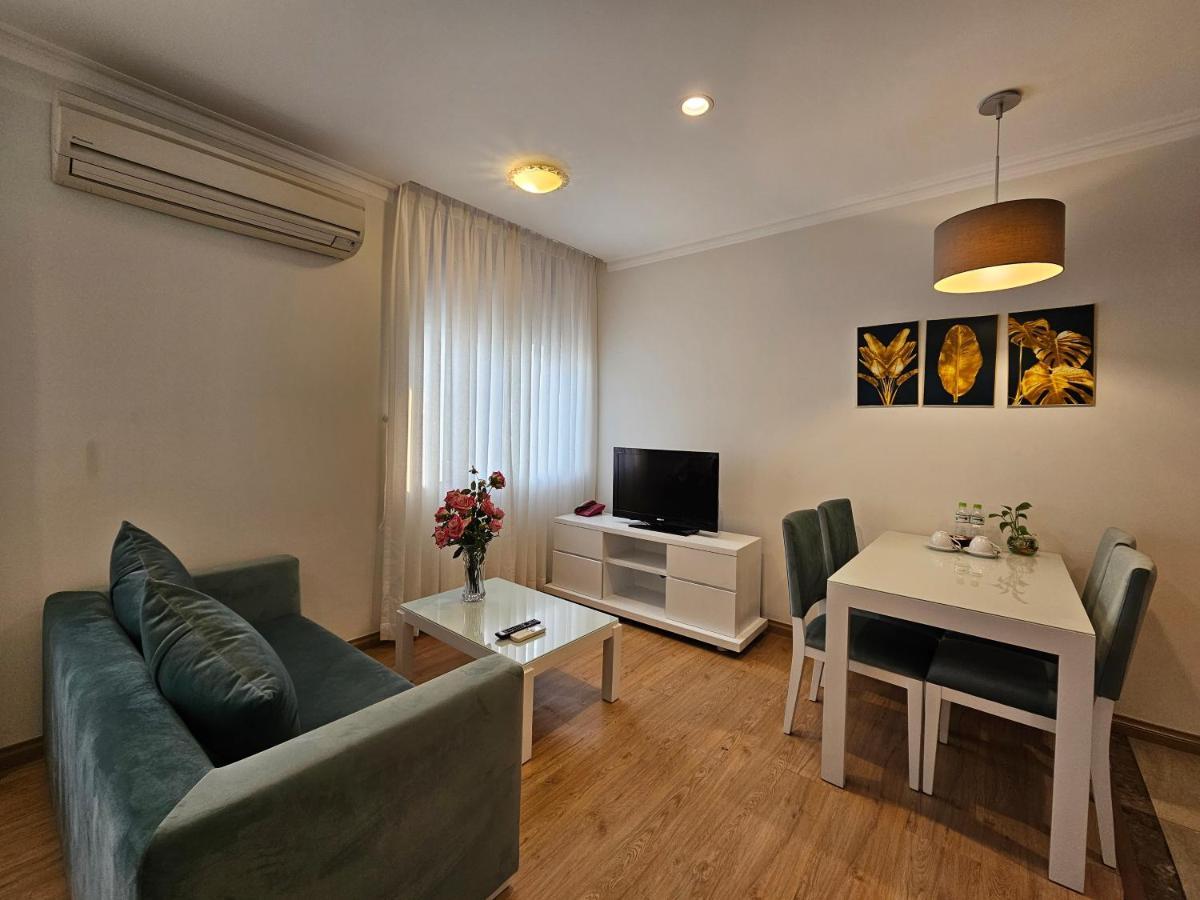 Song Hung 1 Luxury Hotel & Apartments Ho-Chi-Minh-Stadt Exterior foto
